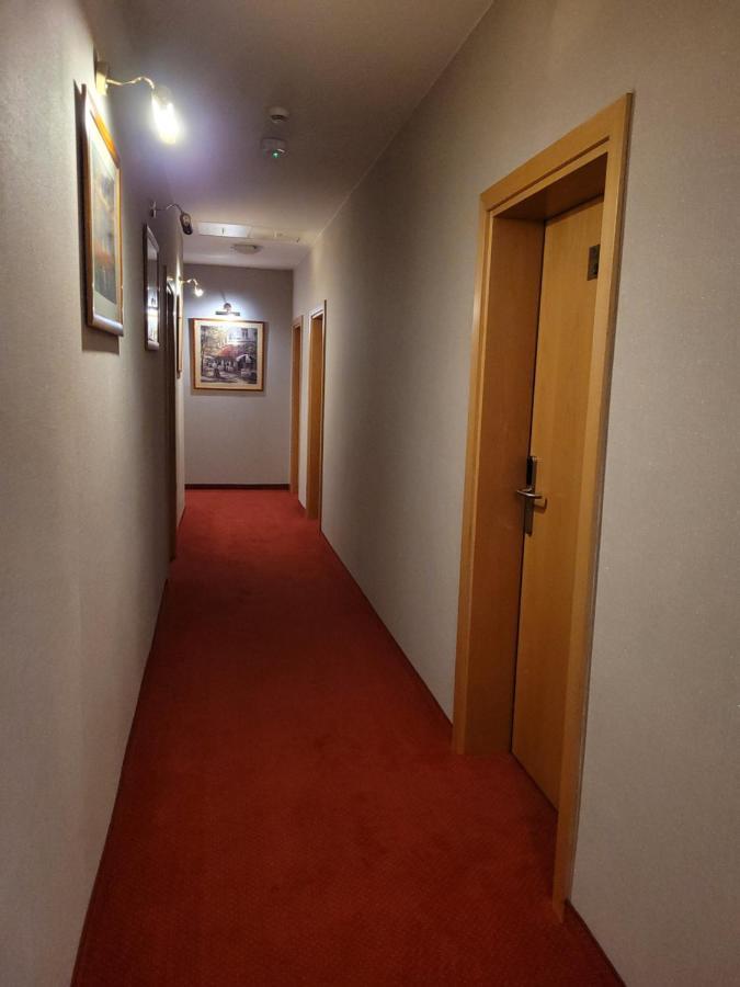 Virgo B&B Biznes רומיה מראה חיצוני תמונה