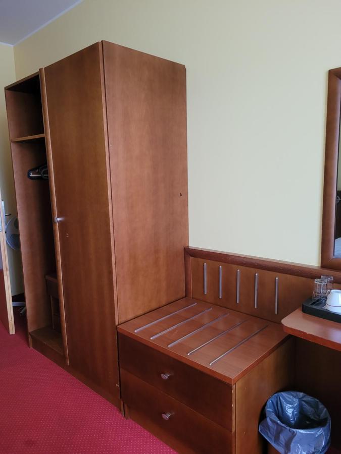 Virgo B&B Biznes רומיה מראה חיצוני תמונה