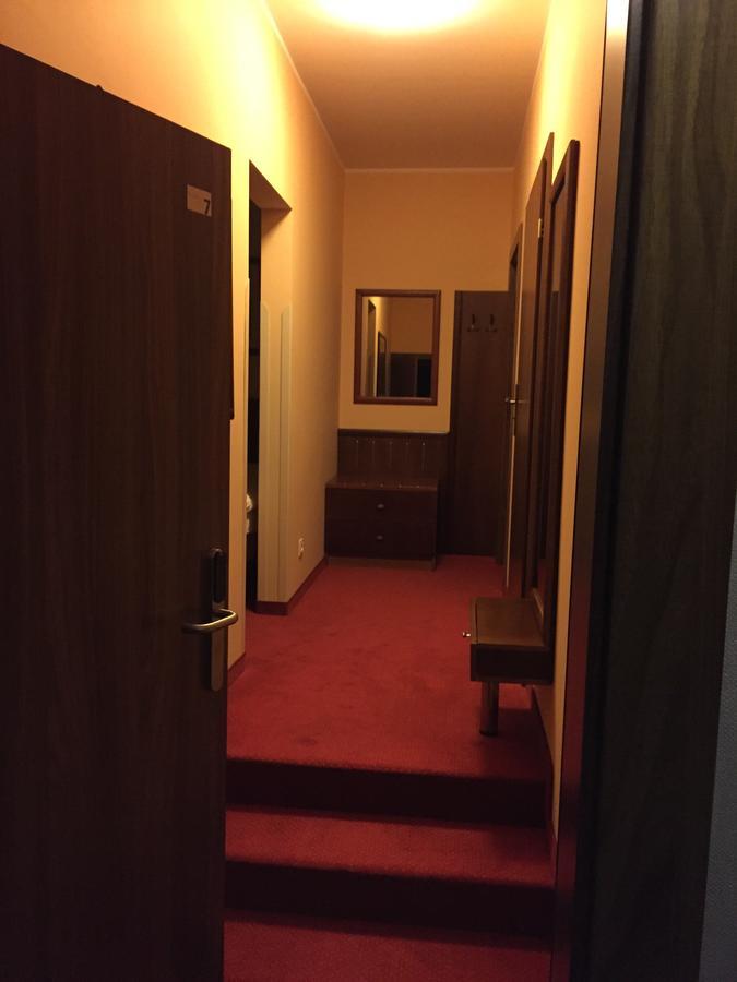 Virgo B&B Biznes רומיה מראה חיצוני תמונה