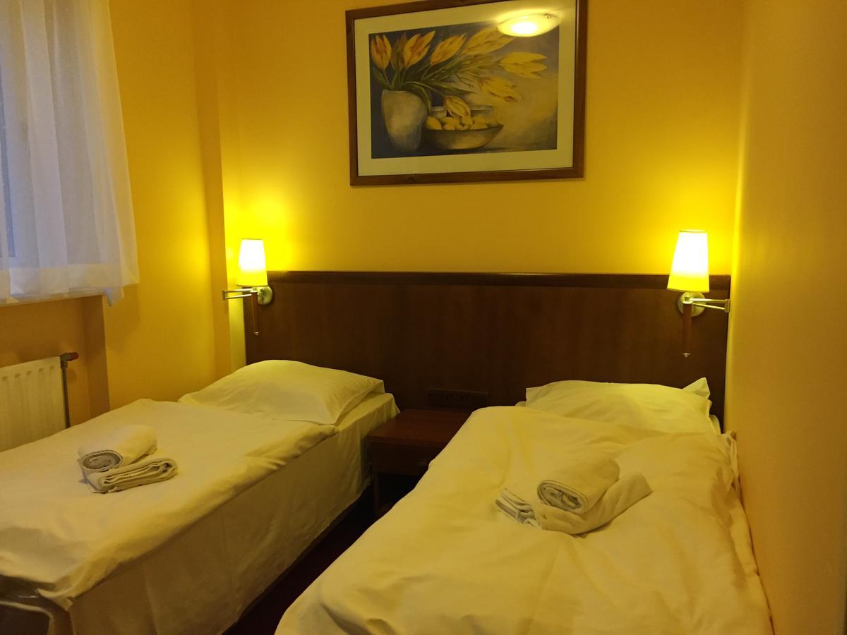 Virgo B&B Biznes רומיה מראה חיצוני תמונה