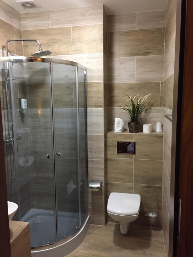 Virgo B&B Biznes רומיה מראה חיצוני תמונה