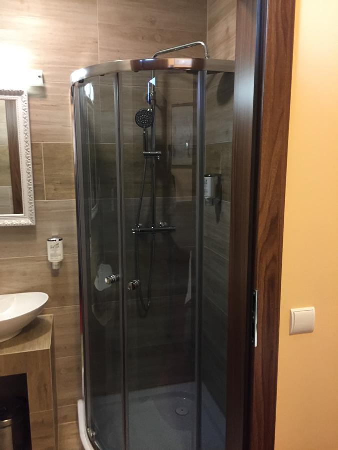 Virgo B&B Biznes רומיה מראה חיצוני תמונה