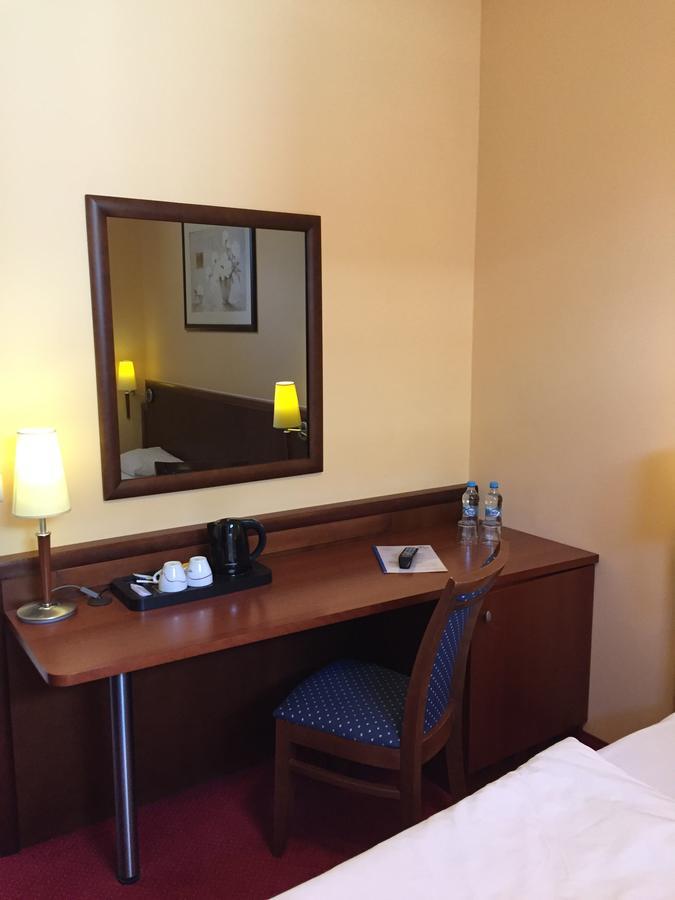 Virgo B&B Biznes רומיה מראה חיצוני תמונה